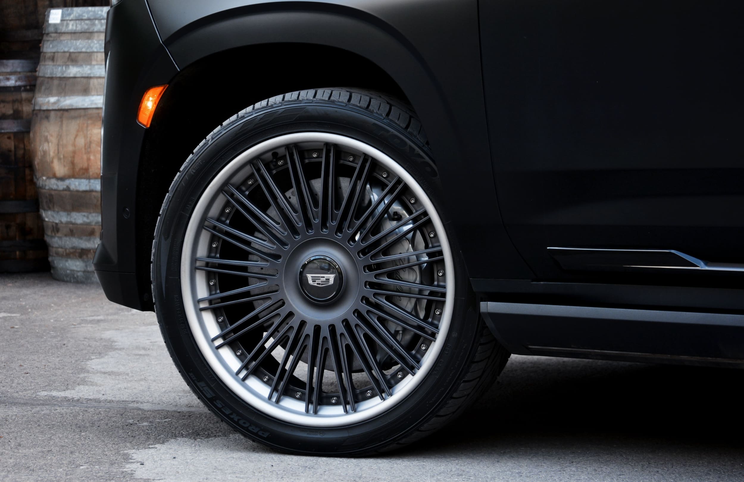 Matte Midnight Smoke wheel center with Space Grey outer lip