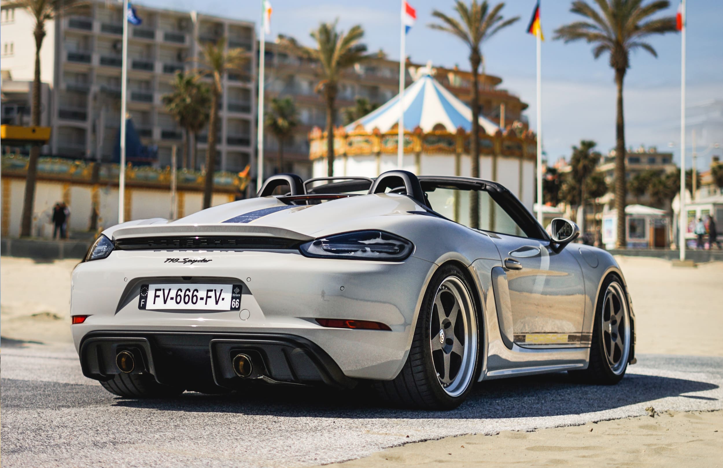 Rear three-quarter view of Porsche 718 Spyder with HRE 305 3-piece wheels