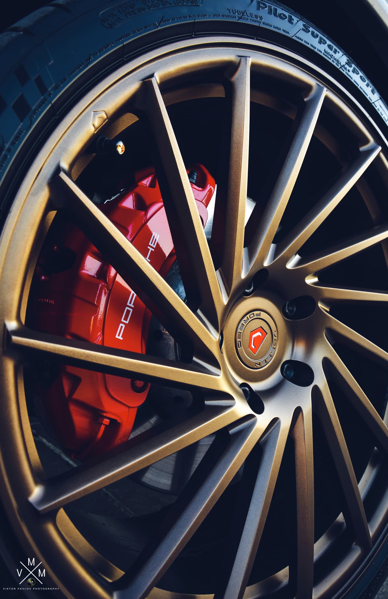Close-up of Satin Bronze Vossen VPS-305T forged wheel on Porsche Cayenne Turbo